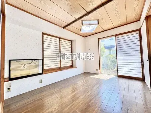 Casa de 2 pisos en la ciudad de Hanno, Saitama, con amplio almacenamiento (3)