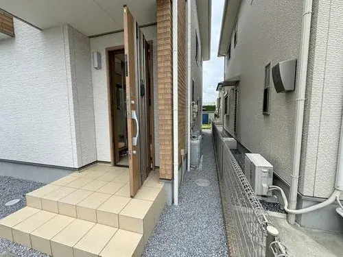 Slide 3