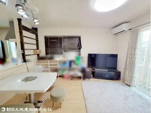 2-Story Ample Storage Property Hachioji City Tokyo (2)