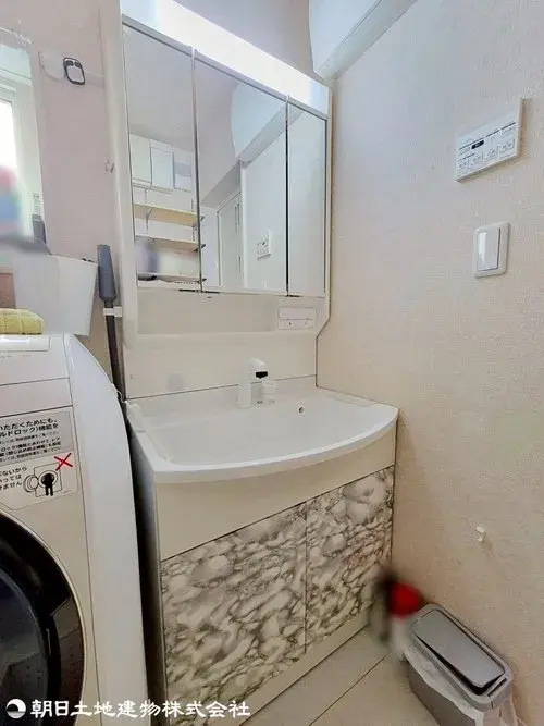 2-Story Ample Storage Property Hachioji City Tokyo (5)