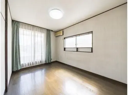 2-Story House Koganei City Tokyo (5)