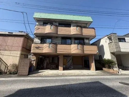 Akiya in Tama Ward