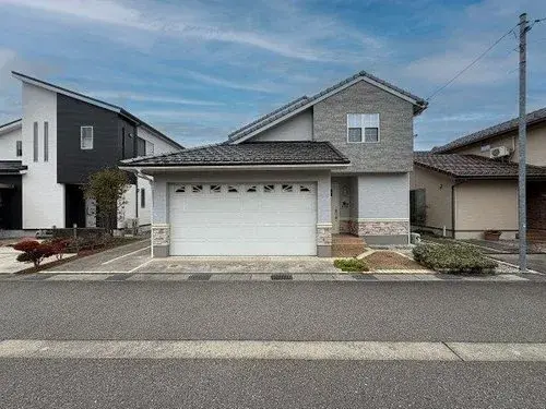 Akiya in Toyama