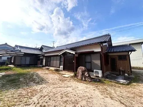 Akiya in Komono Town