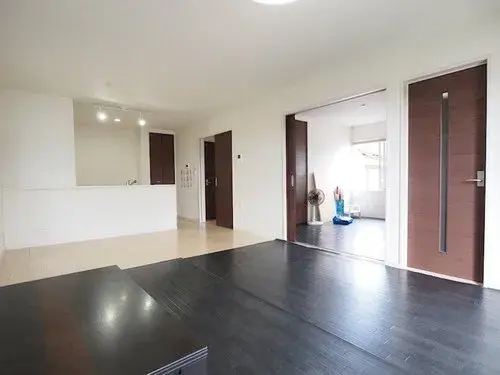 Mie Prefecture Kuwana City 4LDK Property (11)