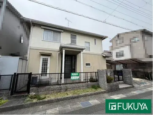 Akiya in Ritto