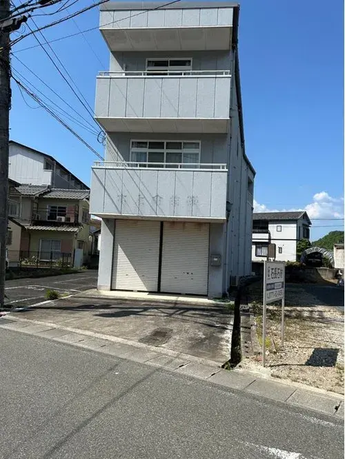 Akiya in Nantan
