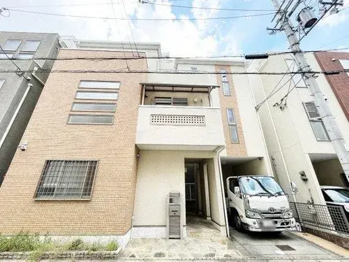 Akiya in Higashiosaka