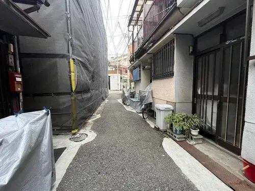 Akiya in Osaka