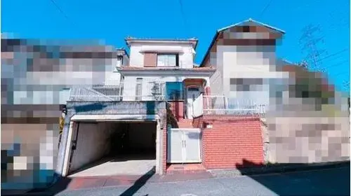 Akiya in Hirakata