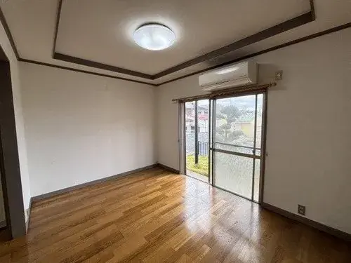 2-Story House Kumatori Town Osaka Prefecture (2)