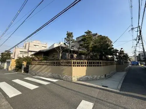Akiya in Osaka