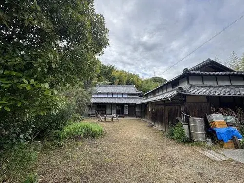 Akiya in 淡路市