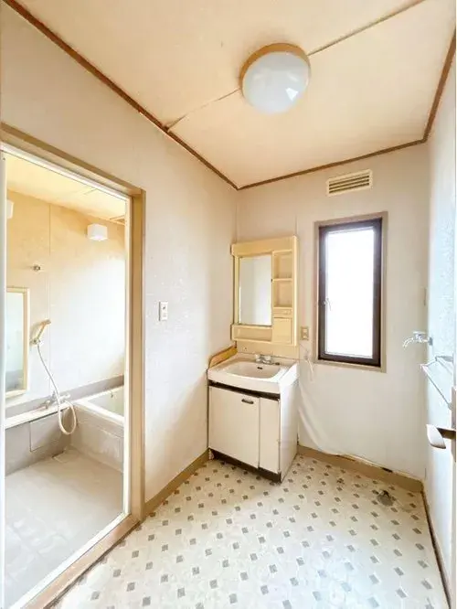 5LDK Property Kurayoshi City Tottori Prefecture (10)