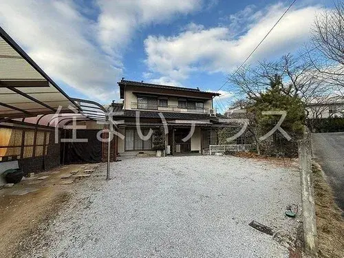 Akiya in Takahashi