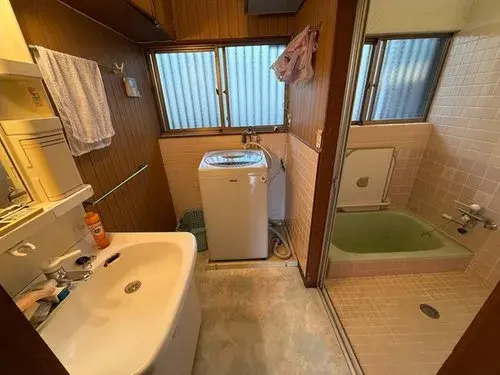 5DK property Higashihiroshima City Hiroshima Prefecture (15)