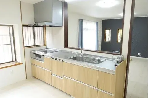 Ehime Prefecture Saijo City 4 Bedroom Property (16)