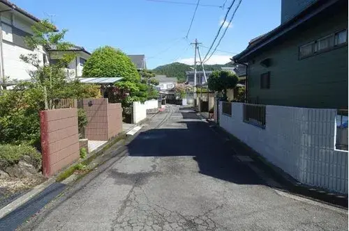 Ehime Prefecture Saijo City 4 Bedroom Property (3)