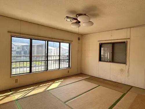 6DK+S Niihama City Ehime Prefecture (12)