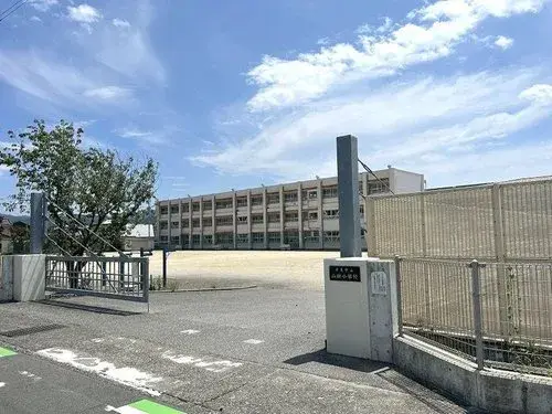 2-Story LDK 20+ Tatami Mats Property Kami Kochi Prefecture (7)