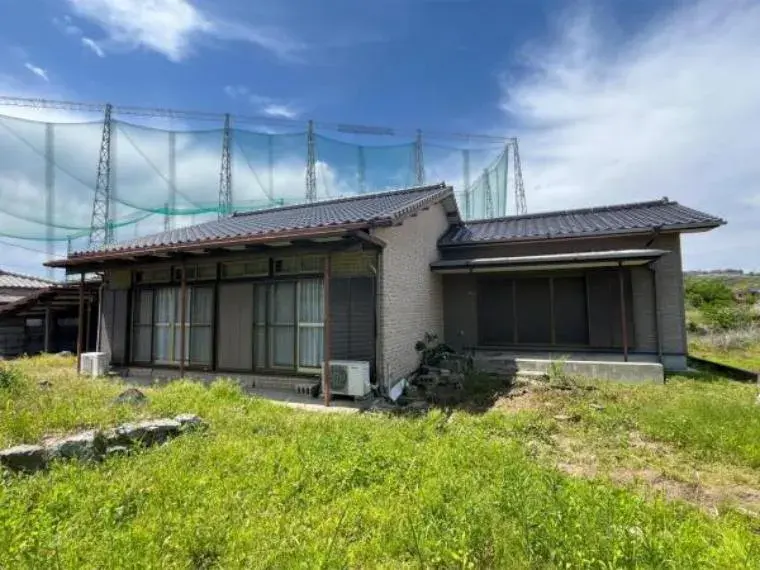 Akiya in Omuta