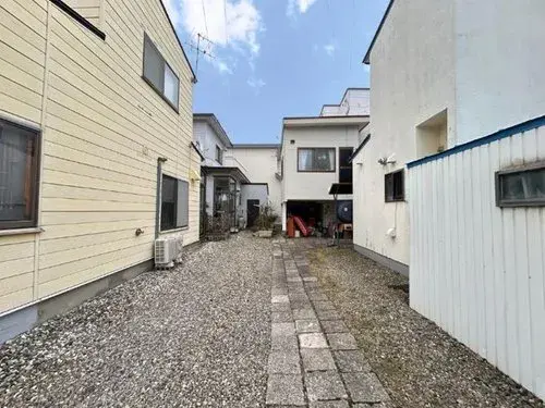Akiya in 北斗市