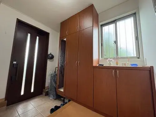 Slide 4