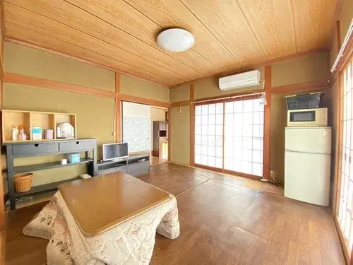 Akiya in Yokosuka