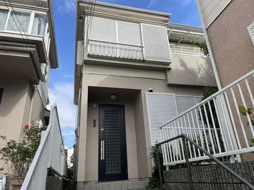 Akiya in Yokohama