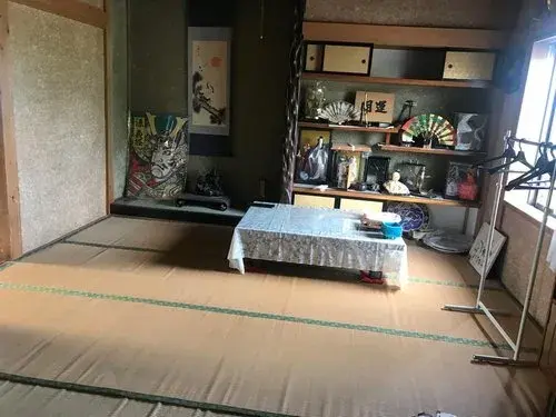 10DK Property Nyuzen Town Toyama Prefecture (12)