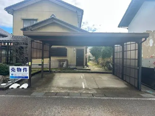 عقار 7LDK+S في Tsubata-machi, Ishikawa (2)