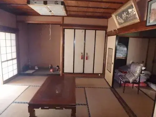 Slide 4