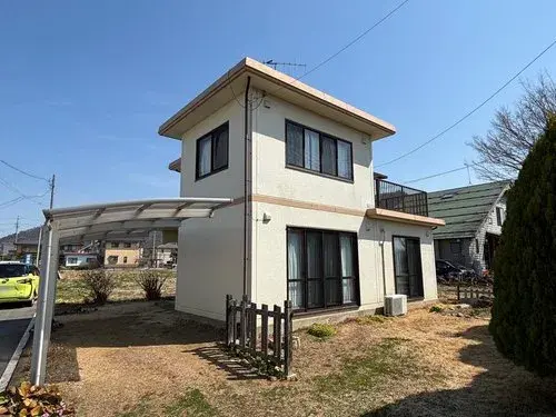 Akiya in Chikuma