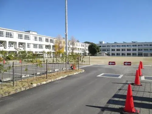 [Propriété 4LDK+S]
Ville de Kakamigahara, Préfecture de Gifu (5)