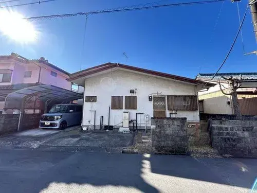 Akiya in Fuji