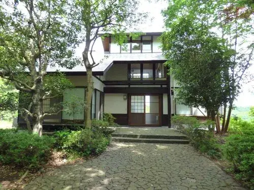 Akiya in Itō