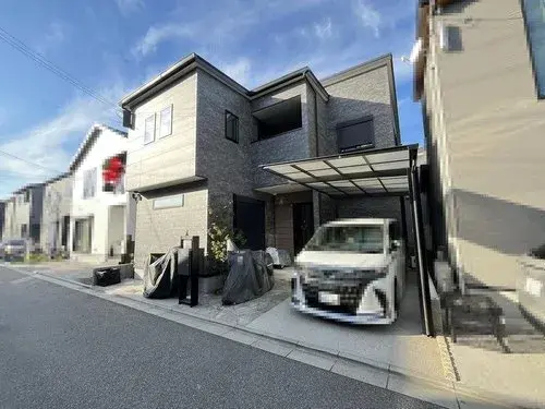 Akiya in Osaka