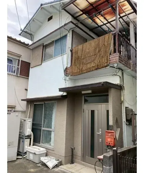 Akiya in Kashiwara