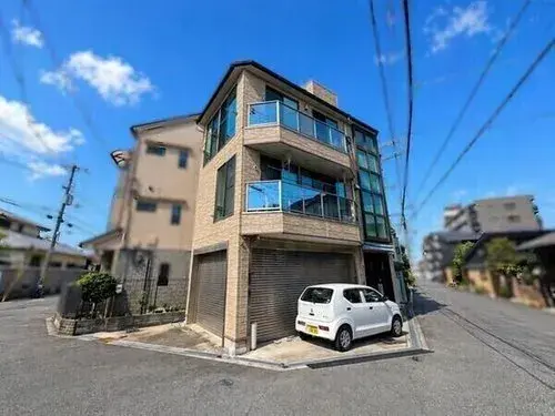 Akiya in Ville d'Osaka