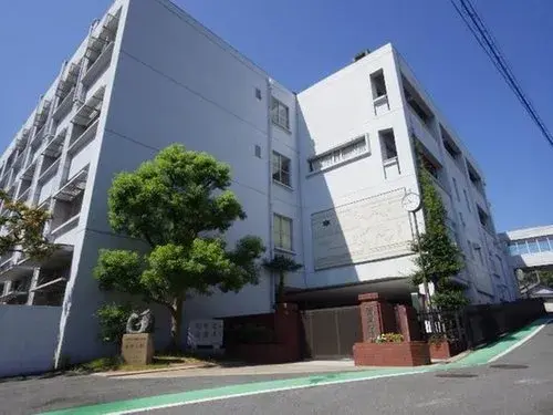 Akiya in Sango Town
