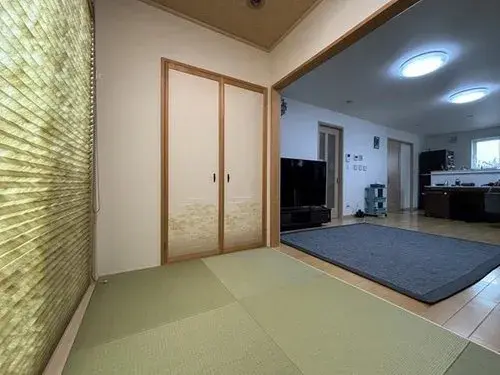 منزل من طابقين مع غرفة معيشة/طعام/مطبخ (LDK) بمساحة 15+ تاتامي، مدينة Fukuyama، محافظة Hiroshima (4)