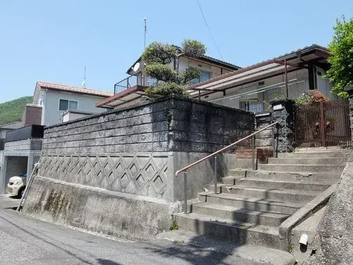 Slide 0
