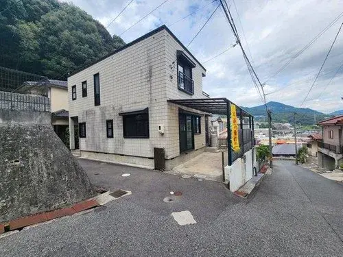 Akiya in Hiroshima