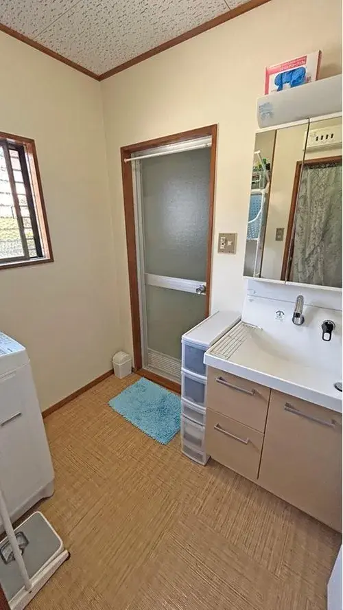 Ehime Prefecture Matsuyama City 4LDK Property (13)