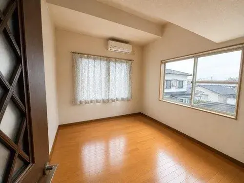 Casa de 2 Pisos con LDK de más de 20m² Kasuga Prefectura de Fukuoka (4)
