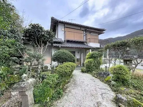 Akiya in Fukuoka