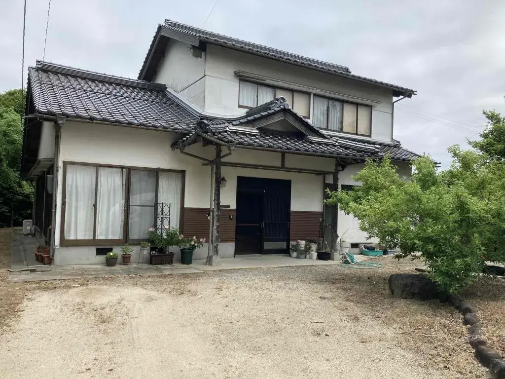 Akiya in Hokuei Town