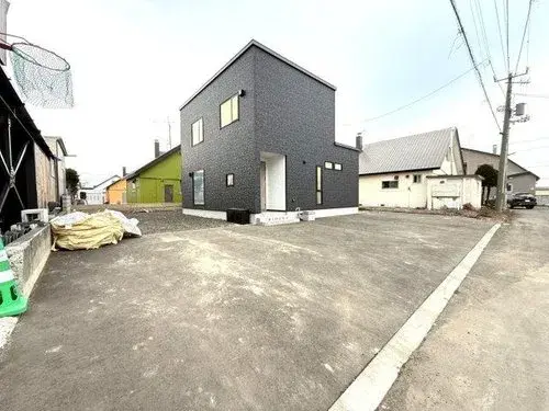 Akiya in Ishikari