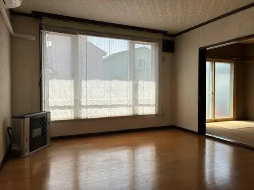 Akiya in Obihiro