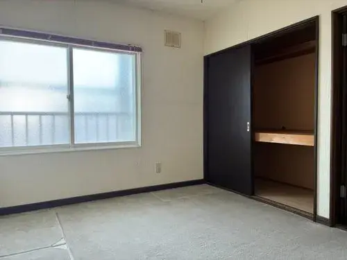 LDK 15+ tatami mats 2-Story Property Obihiro City Hokkaido (4)